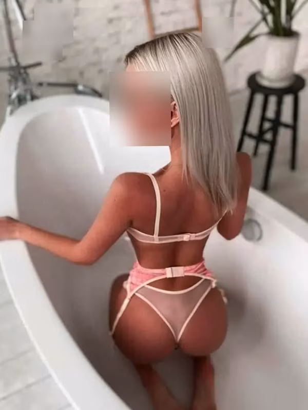 Adéla